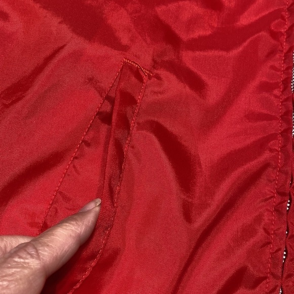 Vintage Bobcat Medium Windbreaker Front Zip Long Sleeve Nylon Red Pockets - Picture 8 of 12